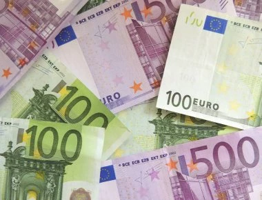 «Φοροκαταιγίδα» για 1,8 εκατ. φορολογούμενους λόγω τεκμηρίων